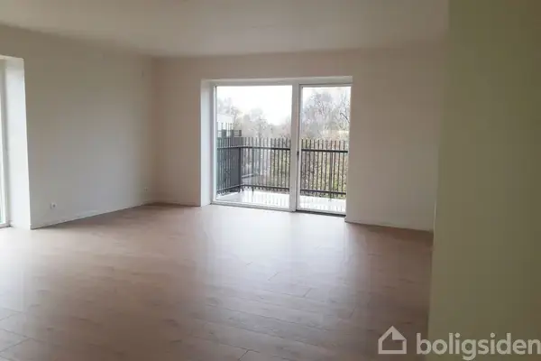 Ejerlejlighed på Lysbrolysningen 6, st. 4., 8600 Silkeborg