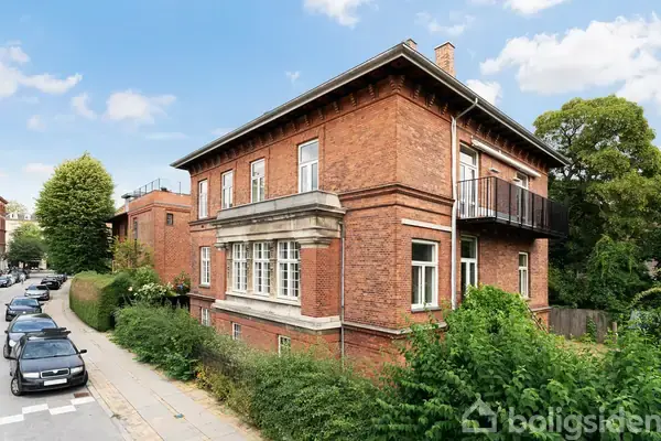 Villa på Amicisvej 12, 1852 Frederiksberg C