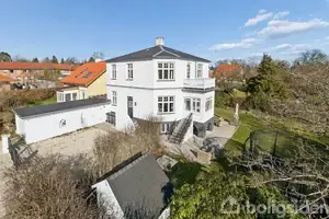 Villa på Annasvej 3, 2840 Holte