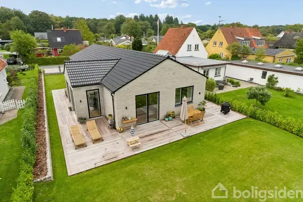 Villa på Nyvej 15, 3450 Allerød