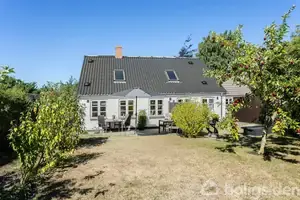 Villa på Knasterbjergvej 8, 5960 Marstal