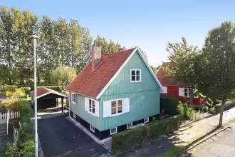 Villa på Værmlandsvej 17, Rønne, 3700 Rønne