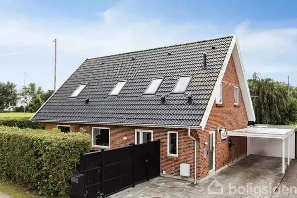 Villa på Karlslundevej 1A, 2690 Karlslunde