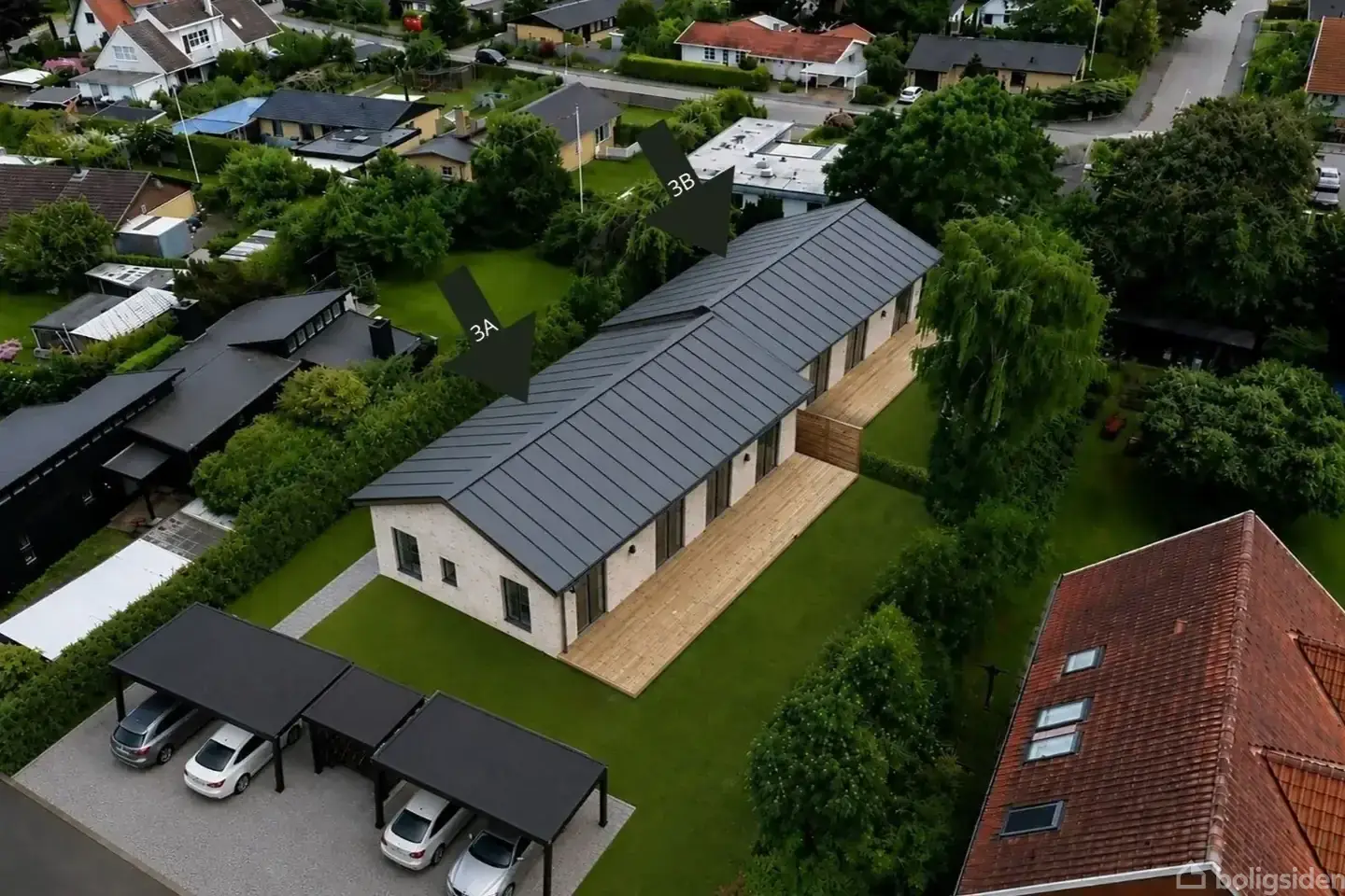 Eksklusivt dobbelthus i hjertet af Hornbæk