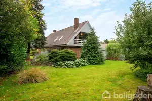 Villa på Spiræavej 22, 8462 Harlev J