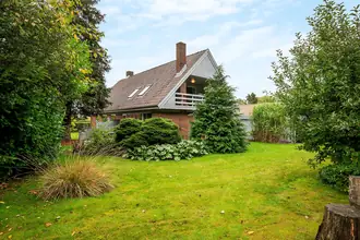 Villa på Spiræavej 22, 8462 Harlev J
