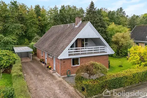 Villa på Spiræavej 22, 8462 Harlev J