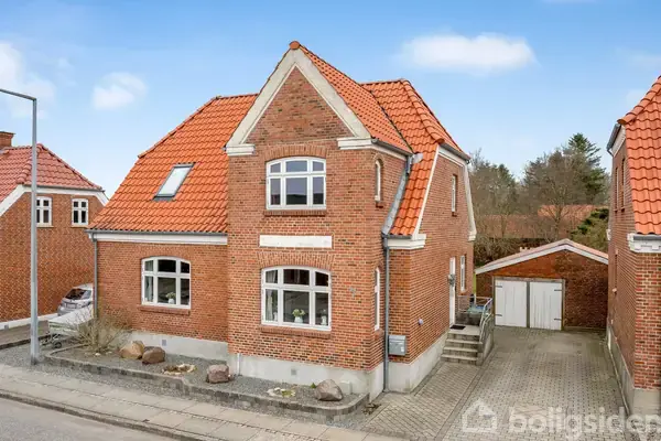 Villa på Stationsvej 7, 6800 Varde