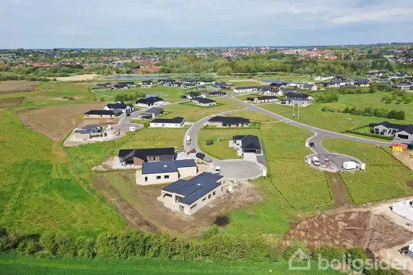 Helårsgrund på Tvebjergvej 23, 9600 Aars