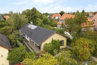 Villa på Snertingevej 1B, 2700 Brønshøj