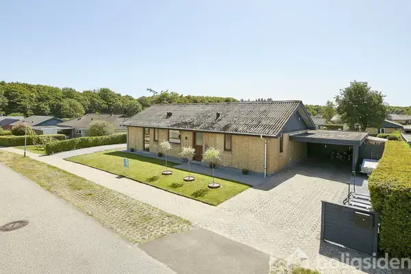 Villa på Rønnealle 6, 8740 Brædstrup