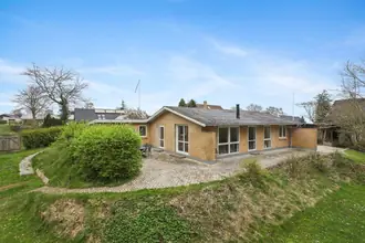 Villa på Nøddevænget 21, Haldbjerg, 9900 Frederikshavn