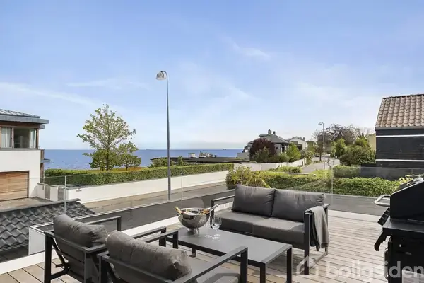 Villa på Strandvejen 667, 2930 Klampenborg