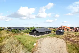 Fritidshus på Rauhesvej 26, Bjerregaard, 6960 Hvide Sande