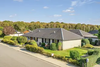Villa på Slåenvej 103, 6715 Esbjerg N