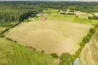 Landejendom på Limkilde 9, Langesø, 5462 Morud