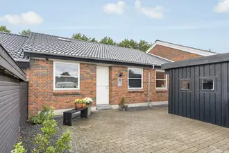 Rækkehus på Tranehøjen 334, Dyrup, 5250 Odense SV