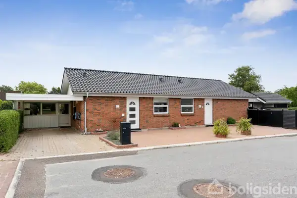 Villa på Falkevej 10, 7430 Ikast
