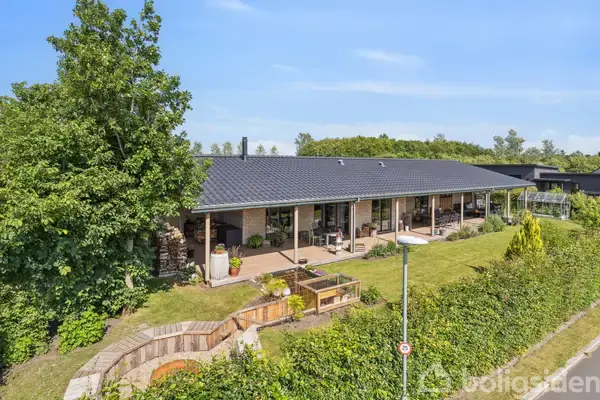 Villa på Tjørring Vænget 1, 7400 Herning