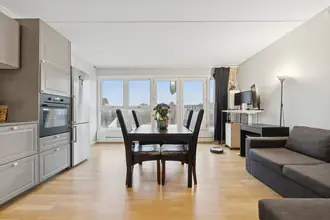 Ejerlejlighed på Lyngbyvej 32B, 3. mf., 2100 København Ø