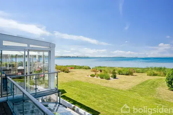 Villa på Holmbjergvej 54, 8420 Knebel