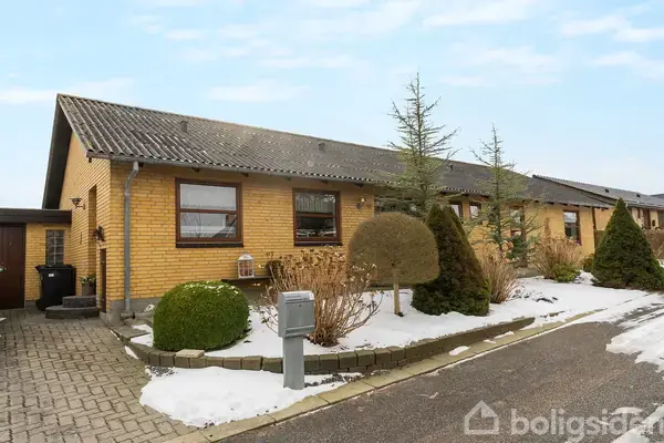 Villa på Lundgårdsparken 51, 7490 Aulum