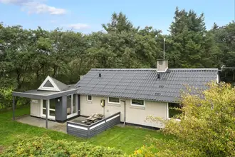 Fritidshus på Bjerregårdsvej 12, Bjerregaard, 6960 Hvide Sande