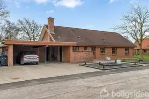 Villa på Ravelsvej 45, 7500 Holstebro