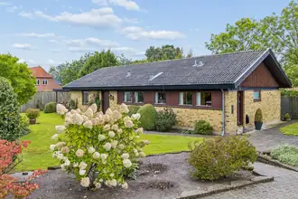 Villa på Drosselvej 12, 4690 Haslev