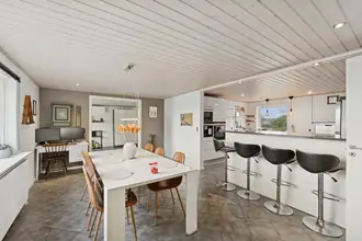 Villa på Meldgårdsvej 6, Fousing, 7600 Struer