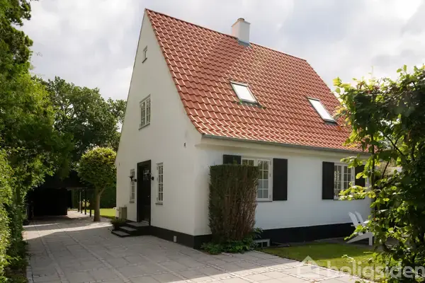 Villa på Skovvej 5, 2950 Vedbæk