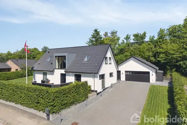 Villa på Klonhøjvej 8, 9800 Hjørring
