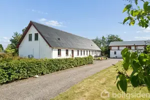 Landejendom på Valmuevej 4, 9740 Jerslev J