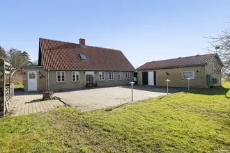 Landejendom på Søbyvej 26, Gylling, 8300 Odder