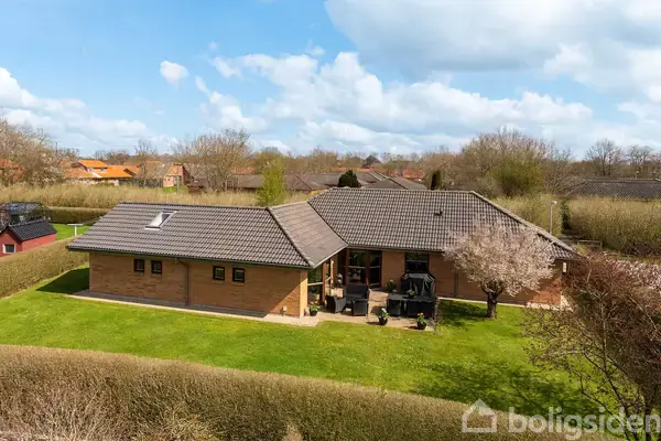 Villa på Hybenvej 8, 7480 Vildbjerg