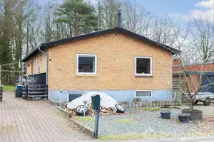 Villa på Idrætsvej 3, 7870 Roslev