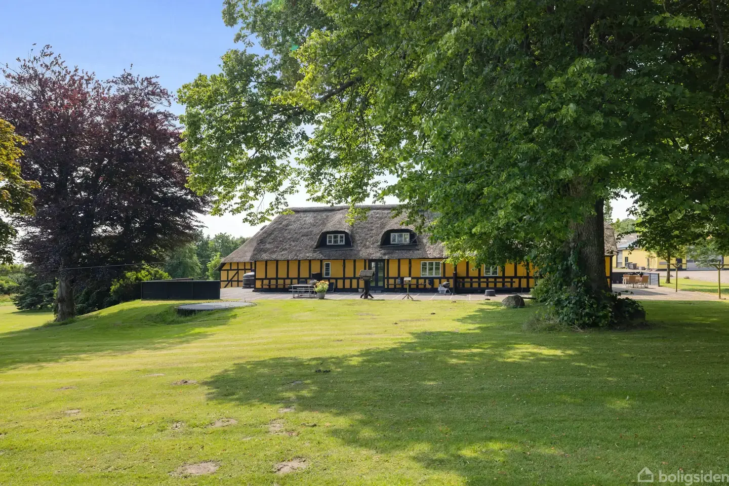 Landejendom på Krogdalsvej 6, 8660 Skanderborg