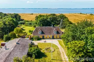Villa på Hovedvejen 42, 5602 Avernakø