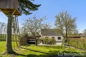 Villa på Østrupvej 5, 7130 Juelsminde