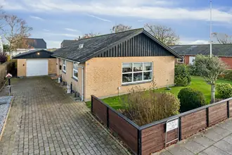 Villa på Gyvelvej 14, 9700 Brønderslev