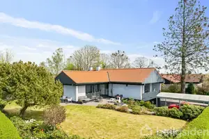 Villa på Frødingsvej 1, 8920 Randers NV