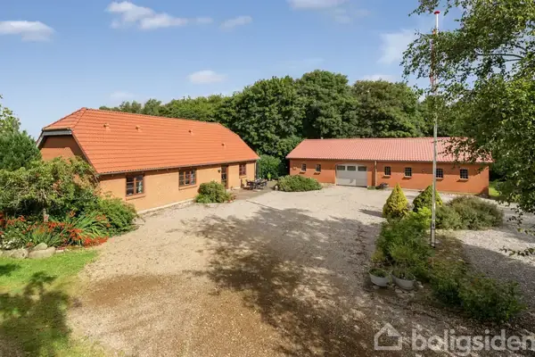 Landejendom på Ingerslevvej 19, 8632 Lemming