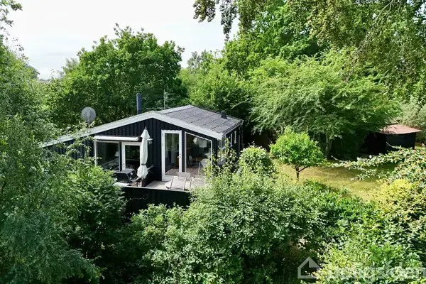 Fritidsbolig på Mejløvej 6, 8585 Glesborg