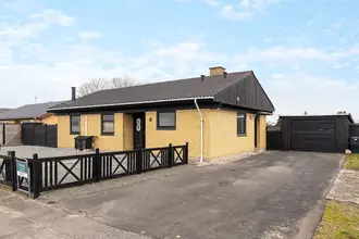 Villa på Niels Hemmingsensvej 8, Errindlev, 4895 Errindlev