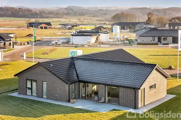 Villa på Ræven 18, 9530 Støvring