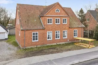 Ev, 187 m²