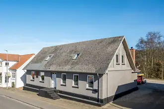 Villa på Søndergade 5, 6670 Holsted