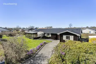 Villa på Brorsonsvej 9, Elling, 9900