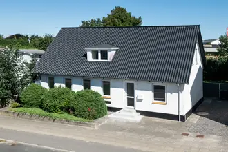 Villa på Bredgade 69, 9830 Tårs