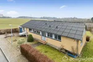 Villa på Søndervej 18, 8350 Hundslund
